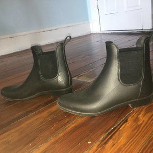 Black Rain Boots